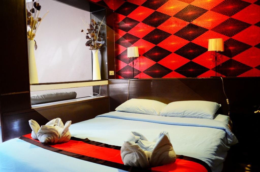 Best Corner Pattaya Bilik gambar